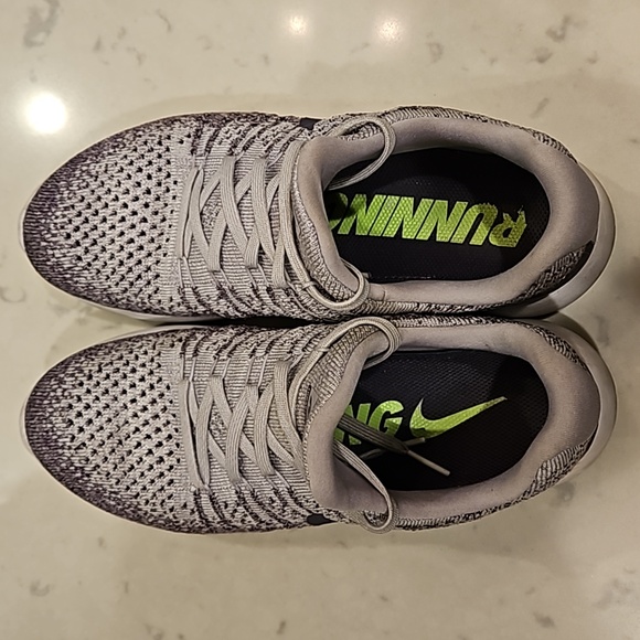 Nike Women's Lunarepic Flyknit 2 Sneakers, Size 8 - Picture 6 of 10